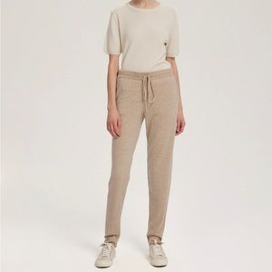 100% Cashmere Joggers in oatmeal size XL from Gentle herd
